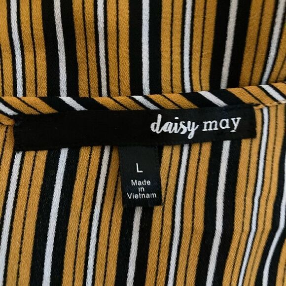 Striped tie-front blouse | L | Daisy May - Picture 5 of 7